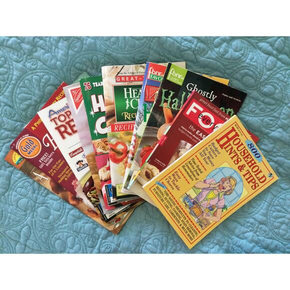 Vintage Holiday Cookbooks Destash lot of 11 Soft Cover - Picture 1 of 5